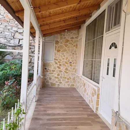 Apartment Tresy's Sarande